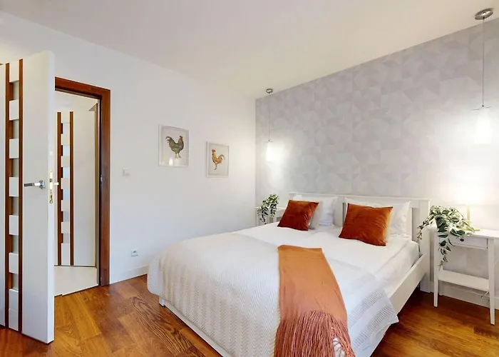 דירה Modern Living With Garden And Parking